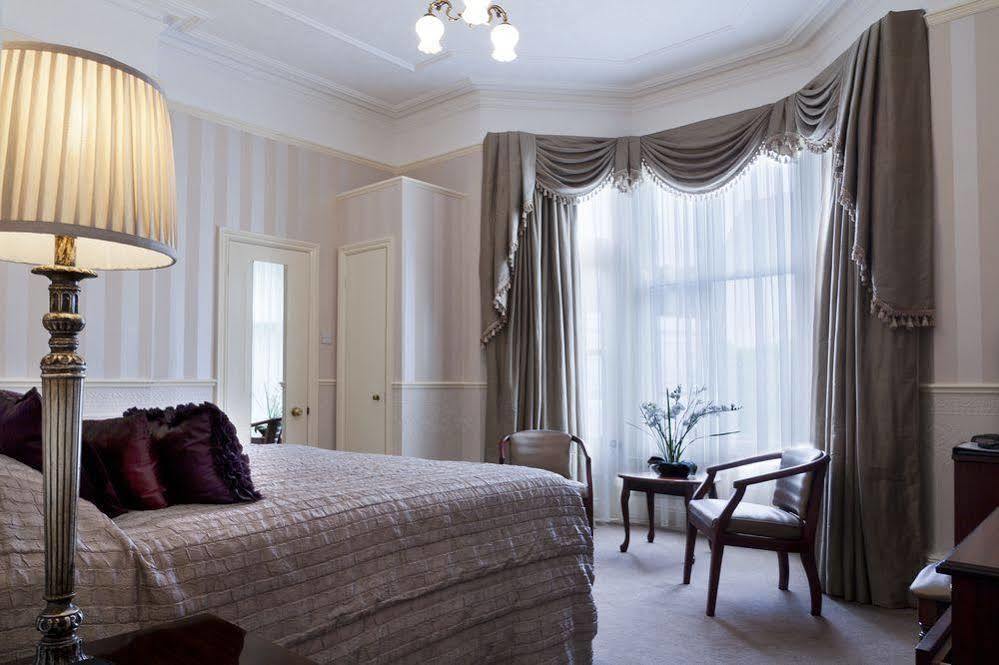 Lincoln House Private